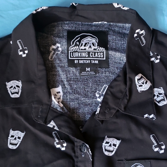 Lurking Class by Sketchy Tank Cry Print Black short sleeve button up shirt - Picture 2 of 5